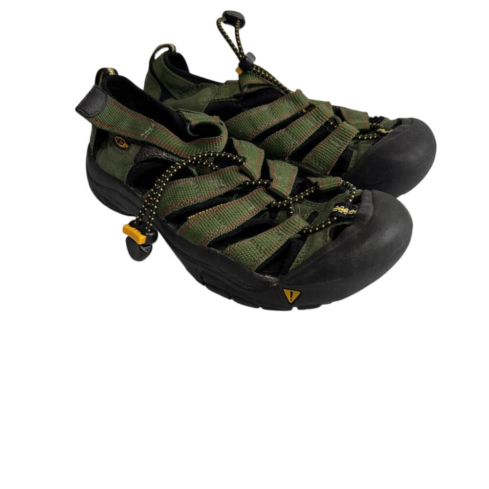 Keen Newport Green Waterproof Sandals Youth Size 3
